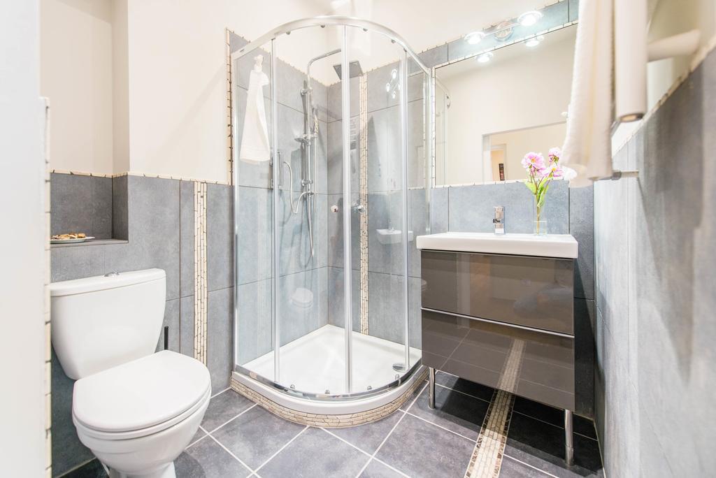 Api Flat Apartment Budapest Ngoại thất bức ảnh