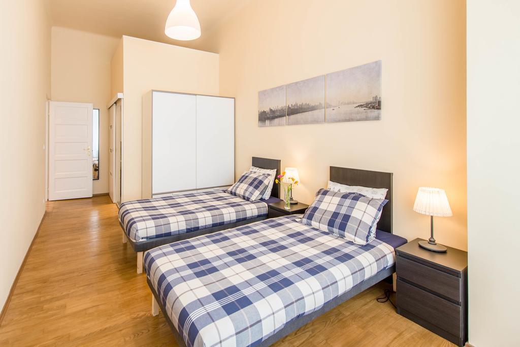 Api Flat Apartment Budapest Ngoại thất bức ảnh